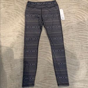 NWT Kyodan Slimming workout leggings size small